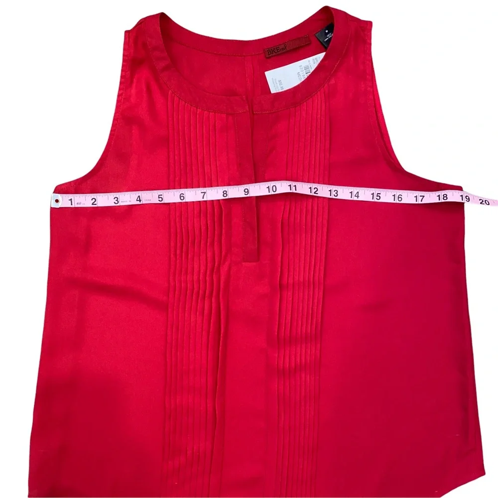 BKE NWT Red Sleeveless Blouse M - Picture 9 of 11